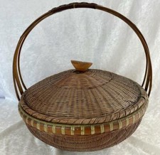 GORGEOUS AUTHENTIC ANTIQUE CHINESE HANDWOVEN RICE BASKET HANDCARVED HANDLE