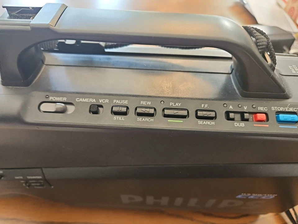 Philips Camcorder - Image 2 of 4