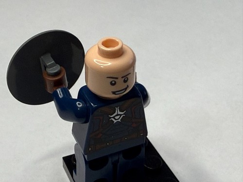LEGO Captain America Helmet Shield Reddish Brown Hands We Combine Shipping! - Picture 6 of 6