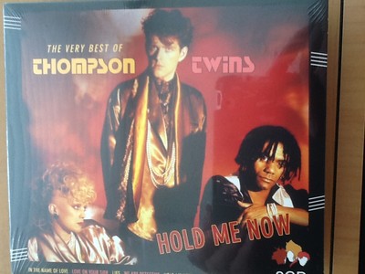 THOMPSON. Zwillinge.      HOLD ME NOW.      SEHR BESTE THOMPSON-ZWILLINGE.   