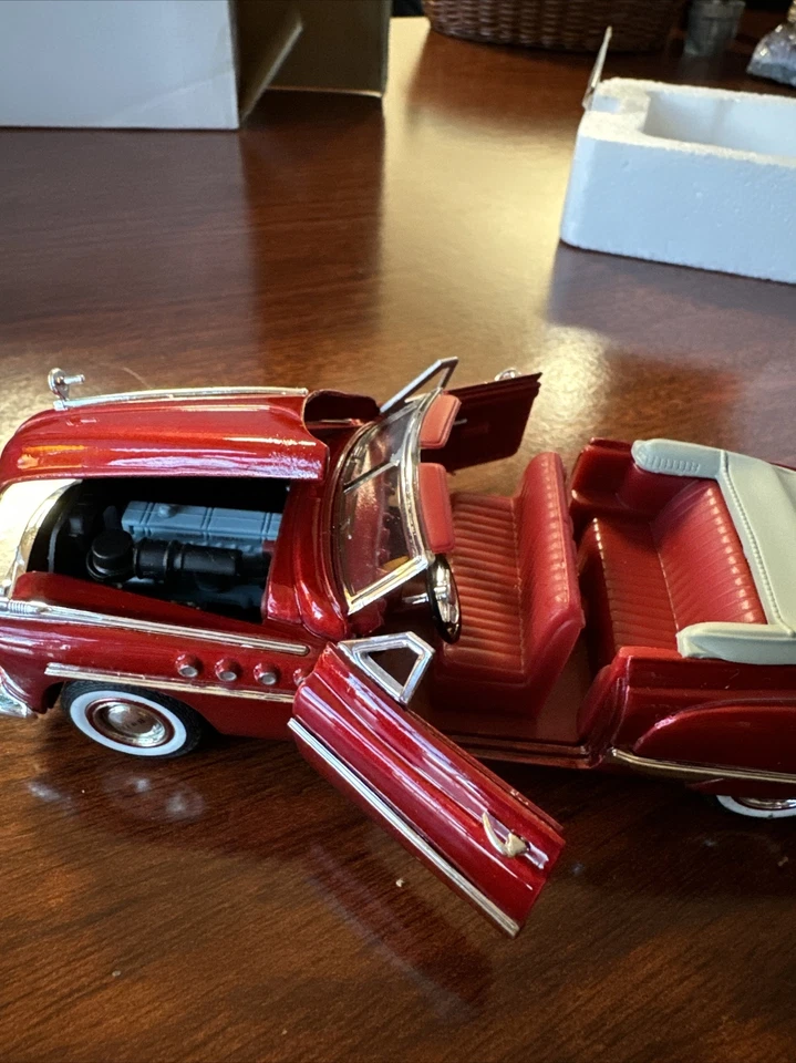 Buick Roadmaster 1949 convertible - escala 1/32 firma modelos diecast H7 Foto 4 de 4