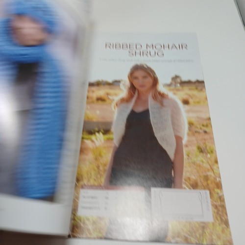 Beanies Scarves And Shawls 52 Patterns - Picture 18 of 24