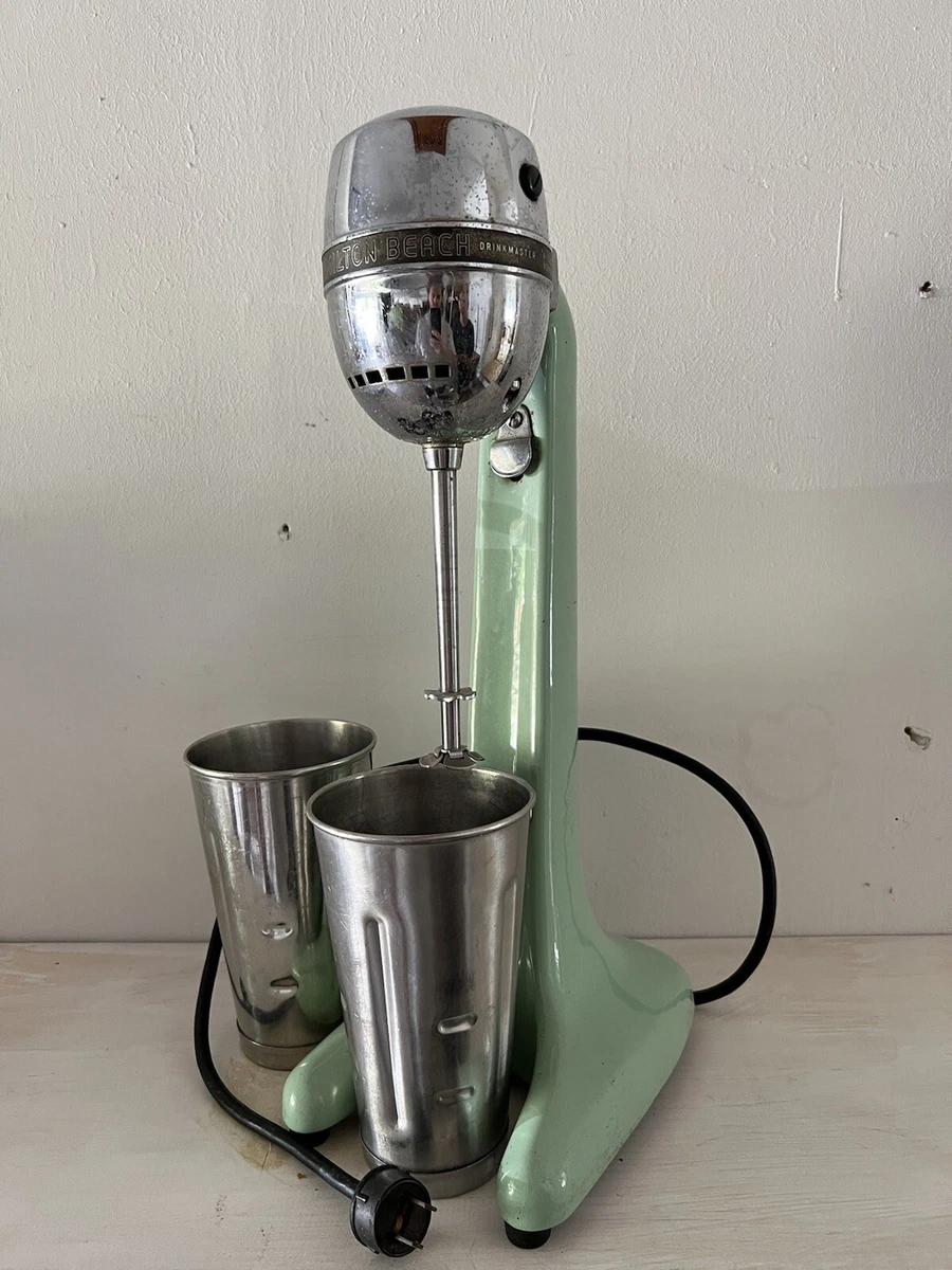 Vintage 1940's Hamilton Beach Milkshake Mixer w/ Cups – Green