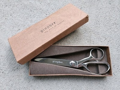 Vintage Gingher Pinking Shears Scissors G-7P Original Box -Nice Cutting