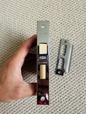 Union 2 Lever Sash Lock Chrome. 76mm Backset. Unused. Bathroom Lock