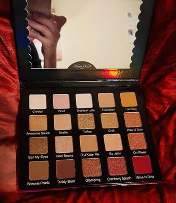 NIB Violet Voss HG  Holy Grail  Pro Eyeshadow Palette