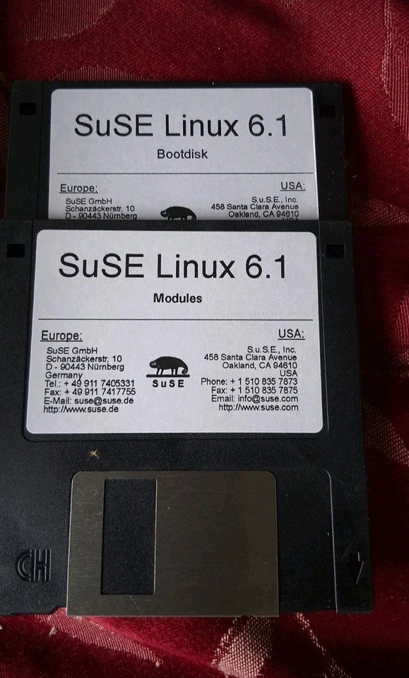 SuSE Linux 6.1 Software 5 CD - Image 3 of 4