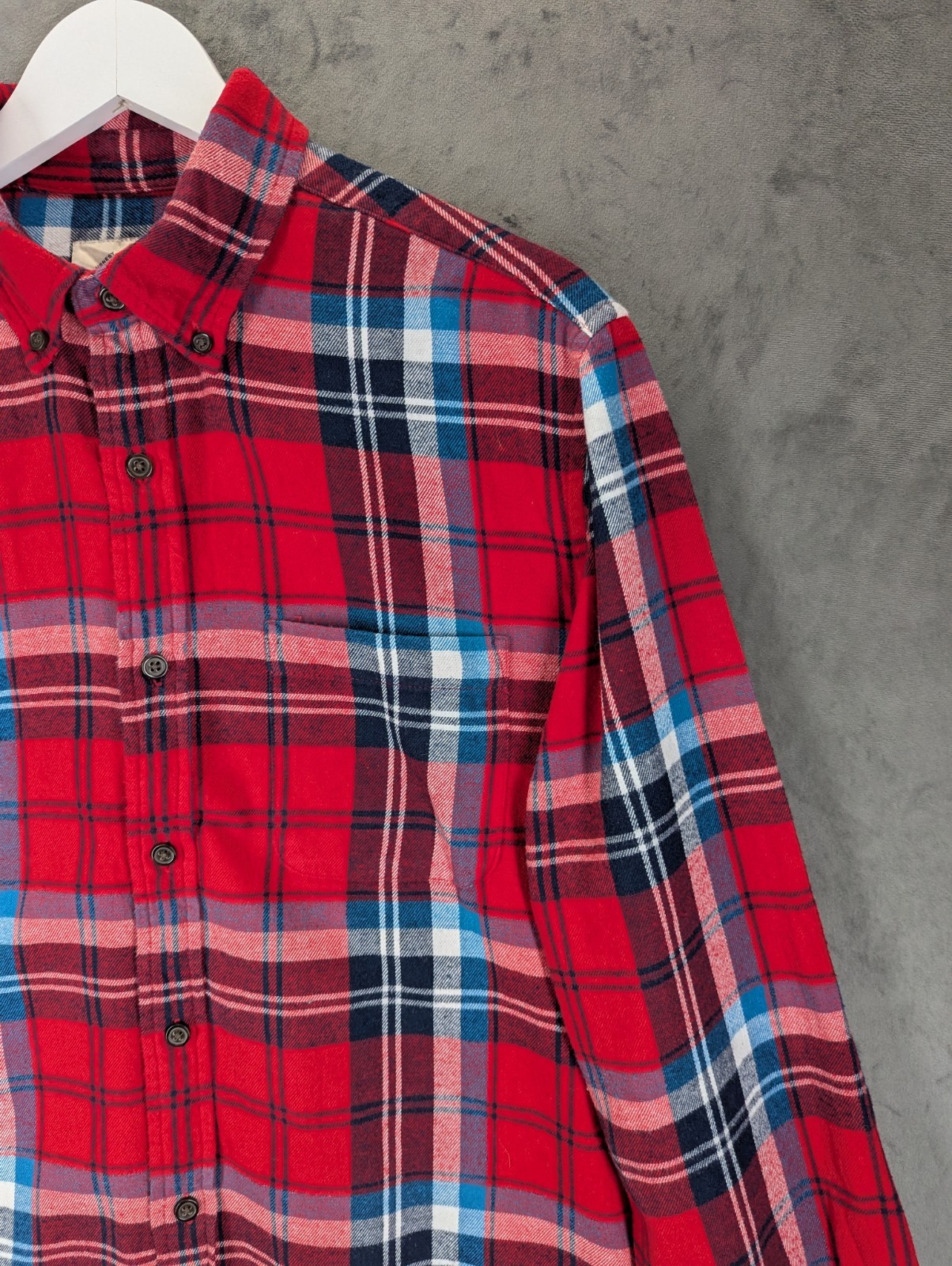 St Johns Bay Flannel Shirt Mens Medium Red Plaid Classic Fit Rugged 100% Cotton image 3