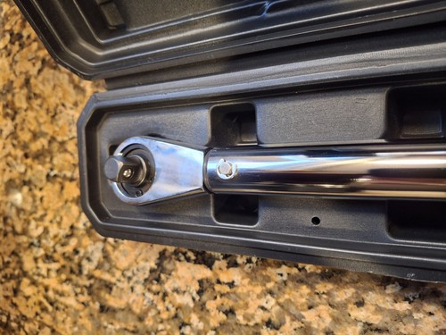 MATCO TRB100K 3/8 Torque Wrench Brand New 20-100 Ft Lbs Retail $436.95 - Picture 11 of 12