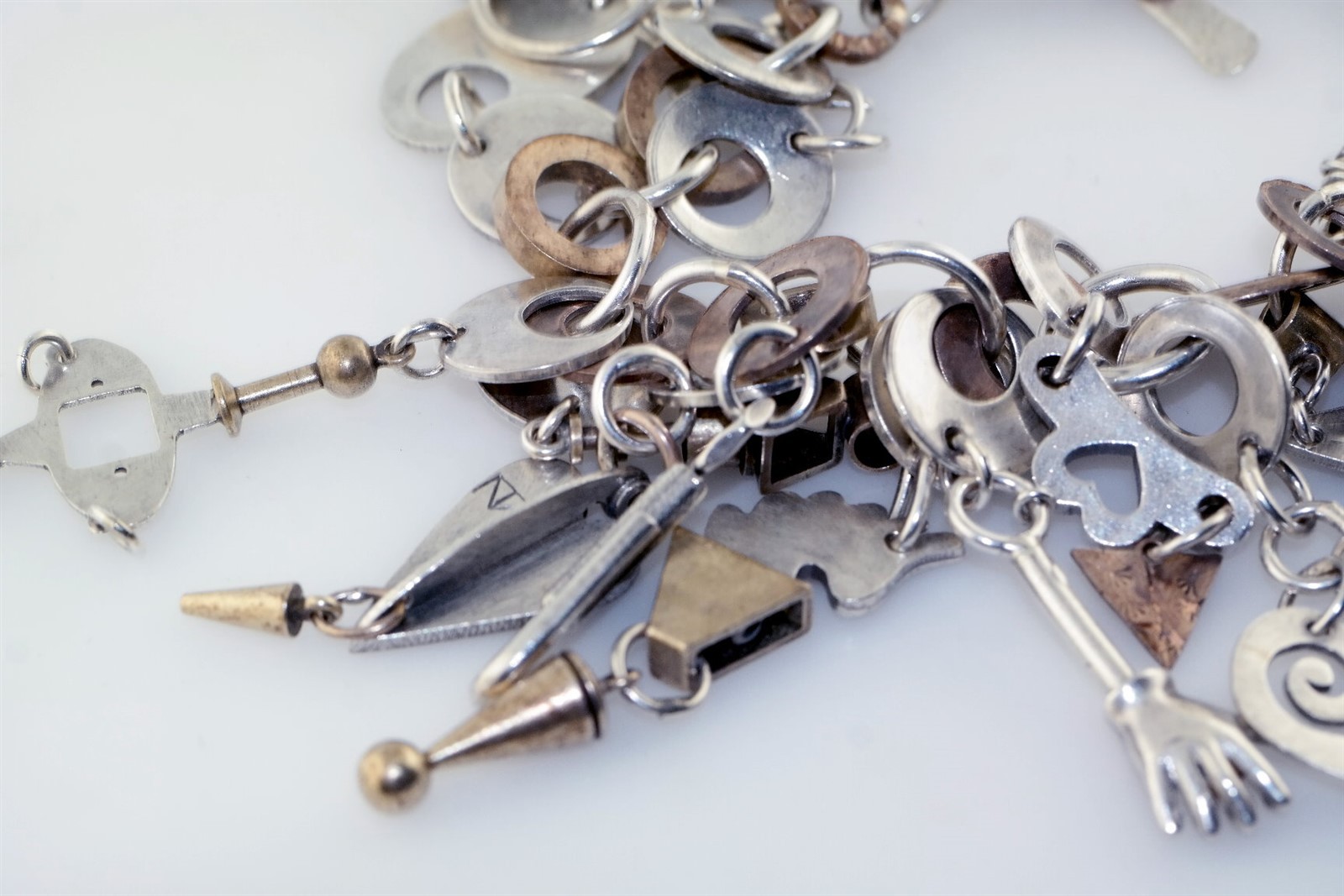 THOMAS MANN Mixed Metals Technological Romance Ch… - image 5