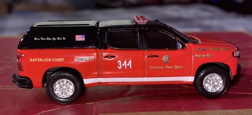 Kitbash 1-1 Silverado Chicago Fire Department Battalion Chief Custom Made 1/64th