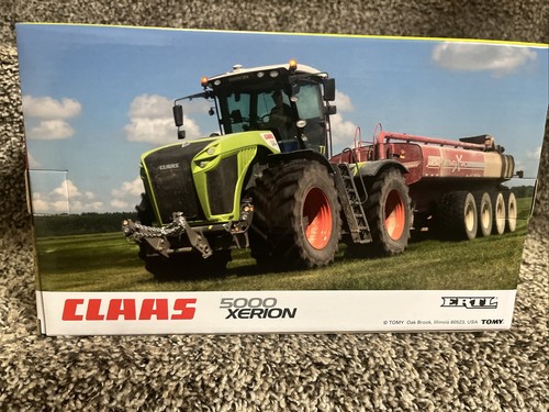 2022 ERTL 1:32 CLAAS 5000 XERION 4WD Tractor PRESTIGE COLLECTION NEW!! - Picture 4 of 4