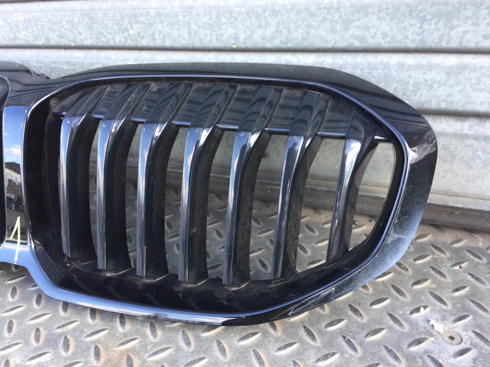 BMW 1er F40 Shadowline original Kühlergrill vorne 5A39368 | eBay