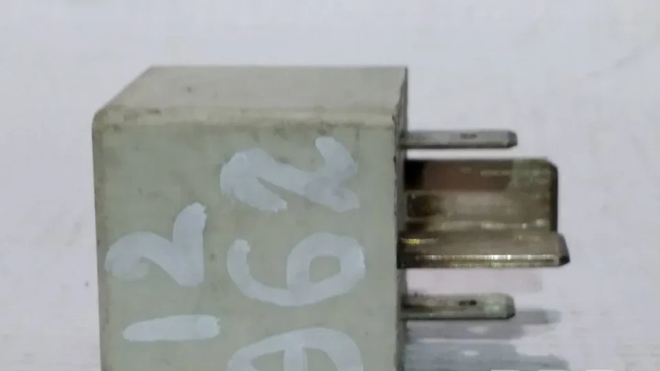 VW PASSAT B5 3B2 8D0951253 Bougies de Préchauffage Étincelle 1.90 13981817 - Photo 2/3