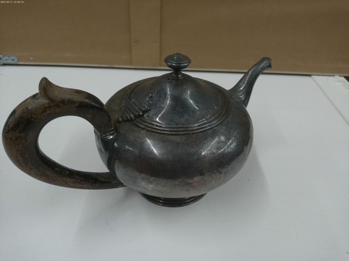 Old teapot Vintage Silver Tea Kettle with wooden handle - Picture 3 of 11