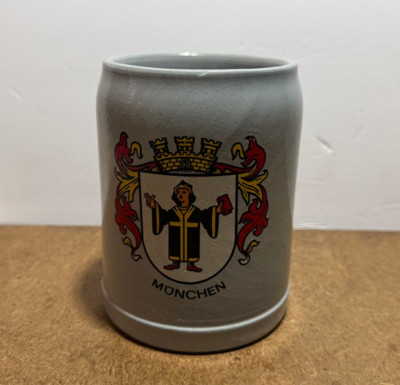 Vintage München Ceramic Beer Mug Made in West Germany .5 Liters Stein Munich