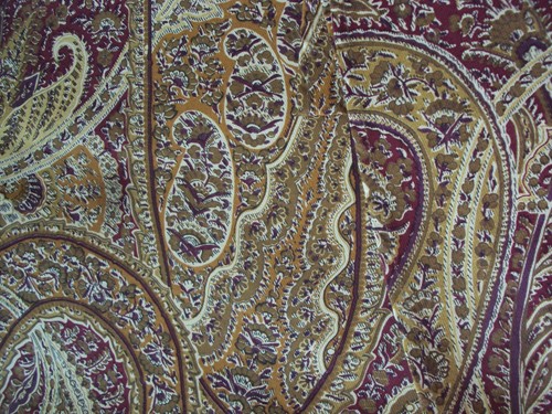 NEW in Package Williams Sonoma 70" Round Paisley Tablecloth - Picture 5 of 11