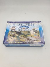 Bachmann Plasticville 45982 Vintage Log Cabin w/ Rustic Fence