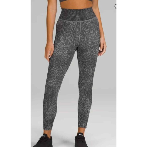 NWOT Lululemon Ebb to Train Super High Rise Tight 25”