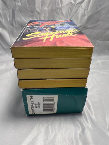 Christopher Pike Book Gift Set / Box Set With 4 Books - Picture 9 of 12