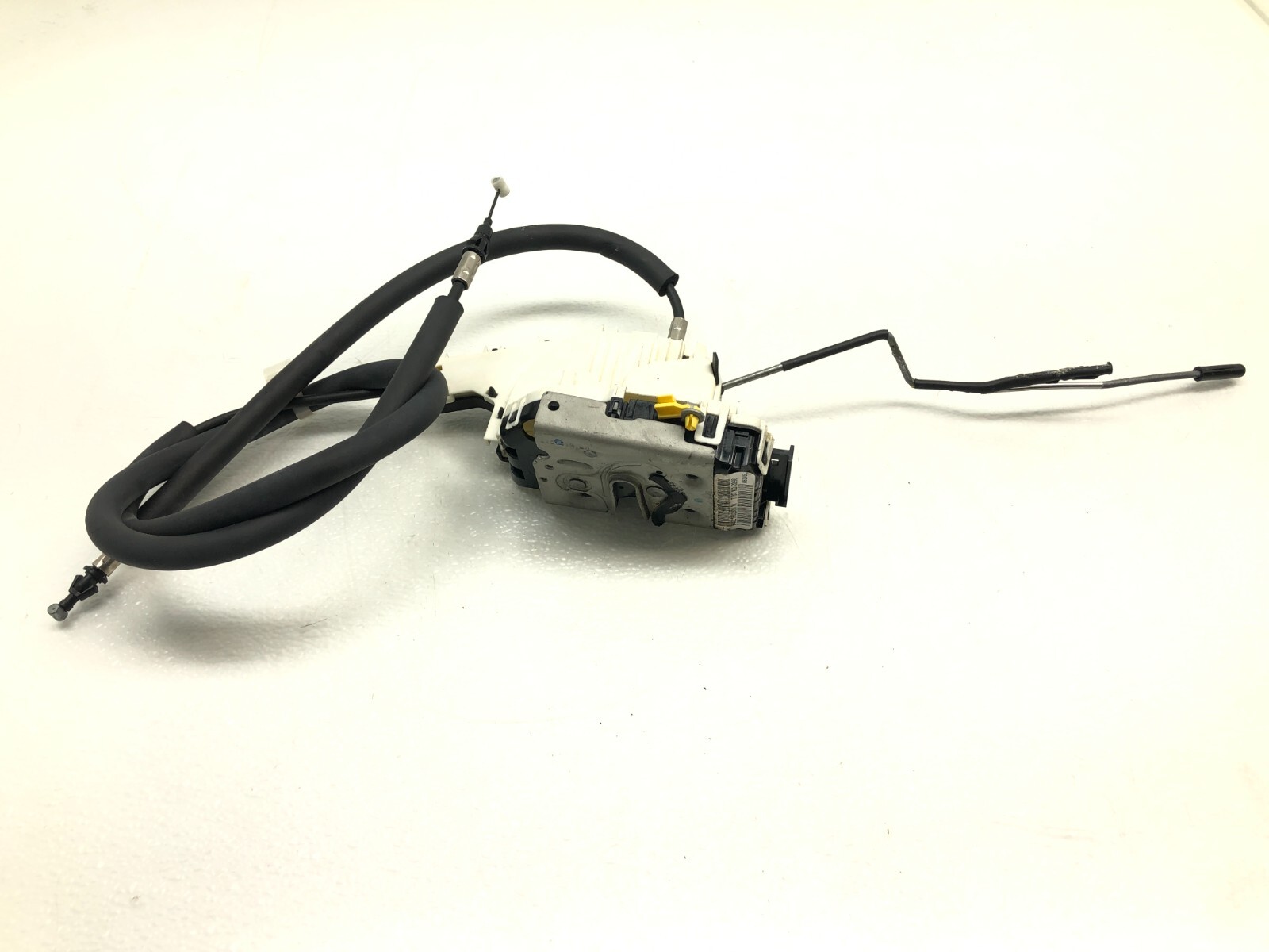 2014-2019 MASERATI GHIBLI S LEFT DRIVER FRONT DOOR LOCK LATCH ACTUATOR OEM.