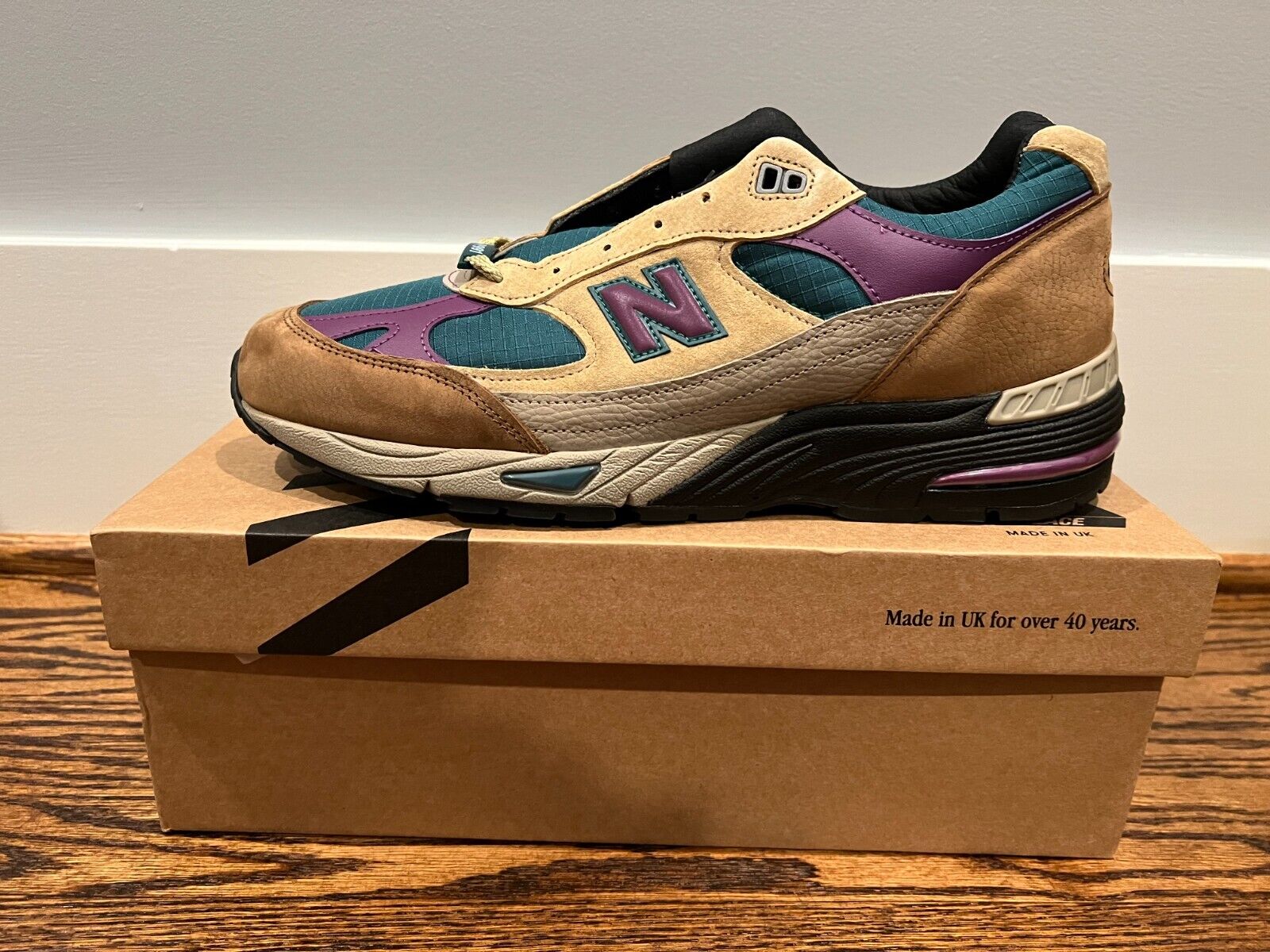 Size 11.5 - New Balance 991 Made in England x Palace Low Taos