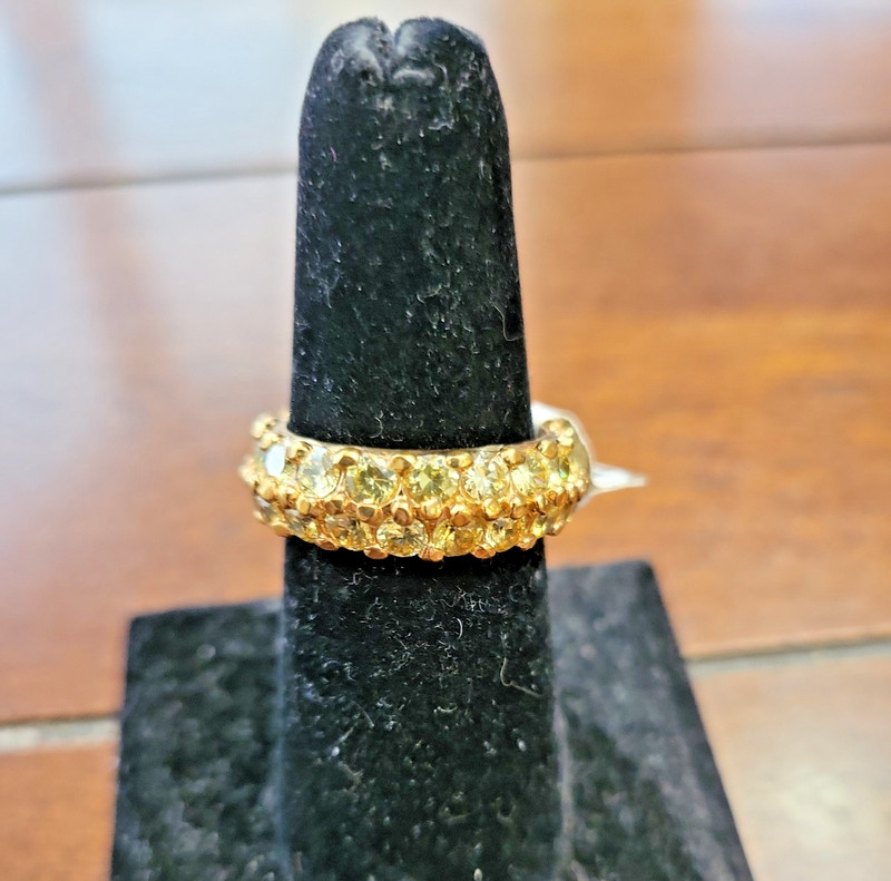 Gold Tone Band Ring With Clear & Yellow Crystals Size 8.5