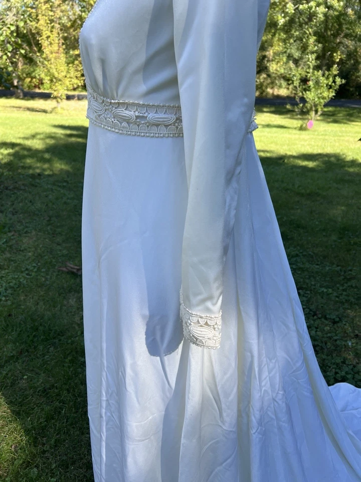 Vestido de novia vintage vestidos de carol de Mr Walter talla pequeña Foto 2 de 4