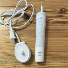 Oral-B Braun Rechargeable Electric Toothbrush Handle w/ Charger Base, White