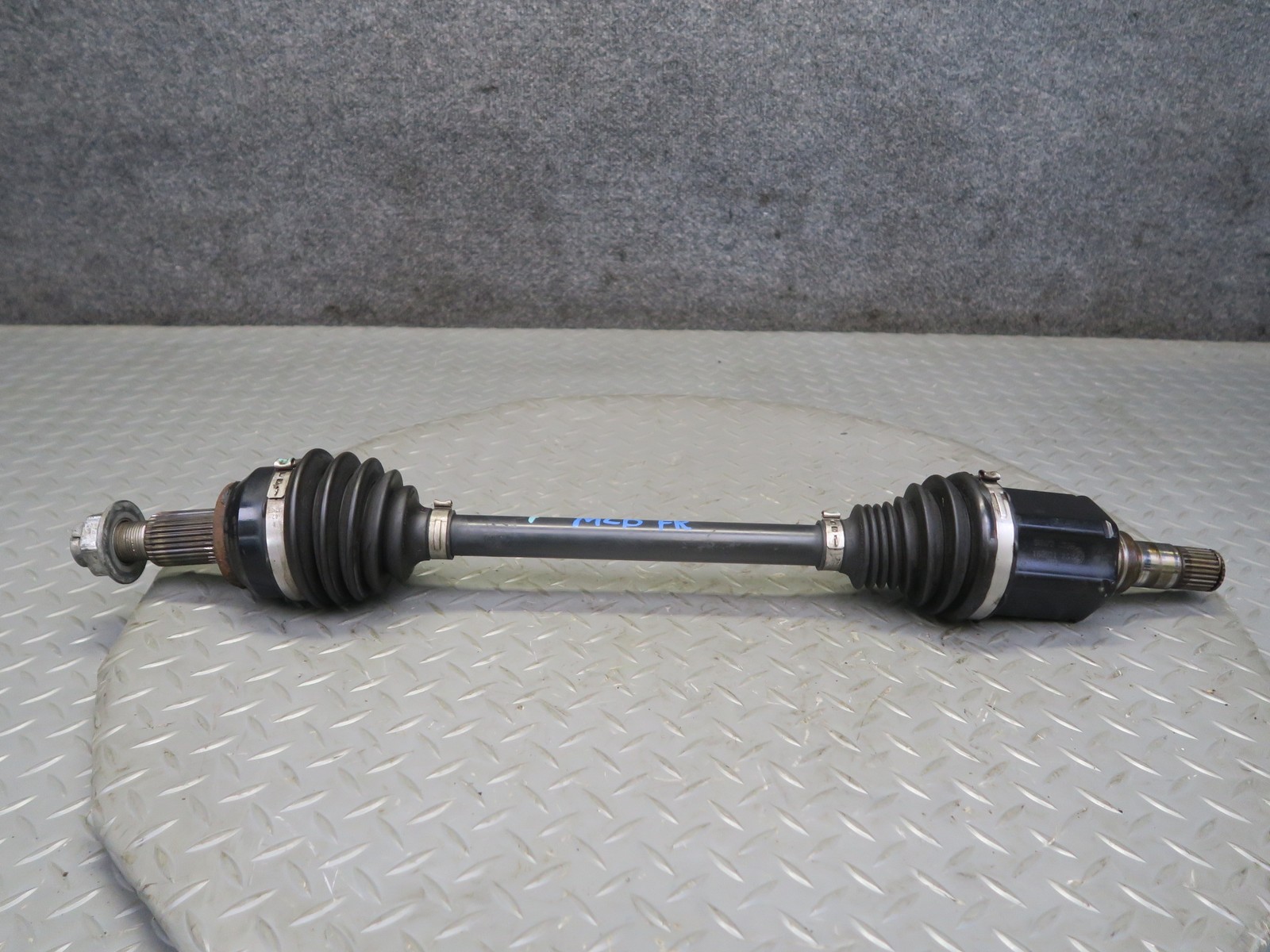 2017-2020 MASERATI LEVANTE M161 3.0L AWD FRONT RIGHT SUSPENSION AXLE SHAFT