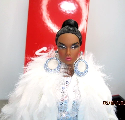 Integrity Toys 　本体のみ Integrity Toys Original (Opened) Vinyl Dolls & Doll Playsets for