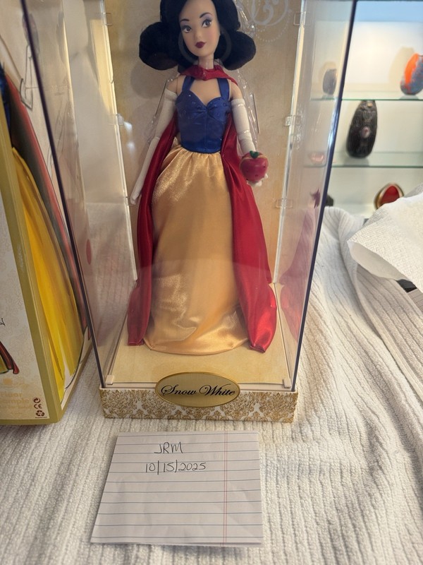 Disney Princess Original Designer Snow White Doll LE
