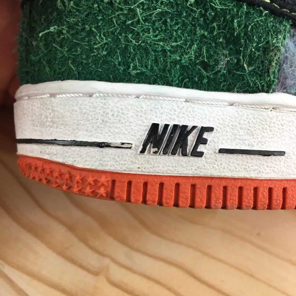 Nike Zapatos Juveniles 2.5Y Fuerza Aérea 1 LV8 Tenis Verdes Con Cordones Informales DZ5289-300 Foto 4 de 4