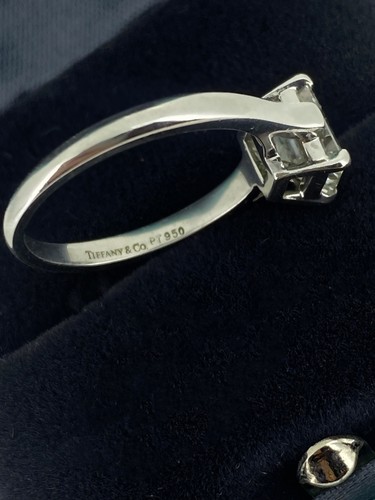 Tiffany & Co 1.07ct Emerald Cut Diamond Solitaire 950 Platinum Ring, GIA, Papers - Picture 6 of 12