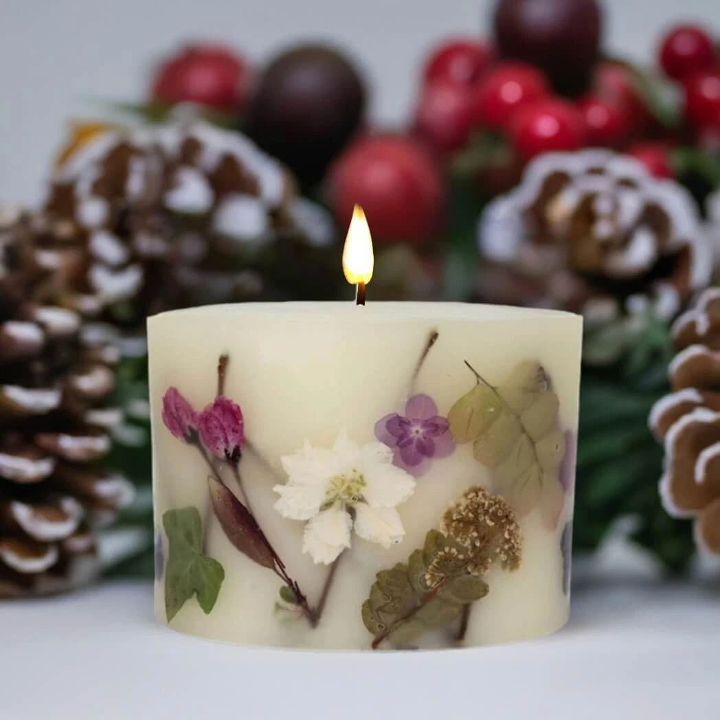 Rosy Rings Botanical Candle