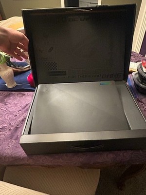 (READ) ASUS ROG Zephyrus M16 16'' (1TB SSD Intel Core i9-12900H 2.6Hz 32GB RAM)