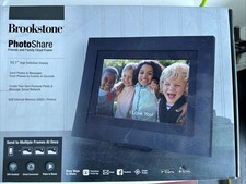 Brookstone PhotoShare Friends and Family Smart Frame 10.1" Black New Open Box