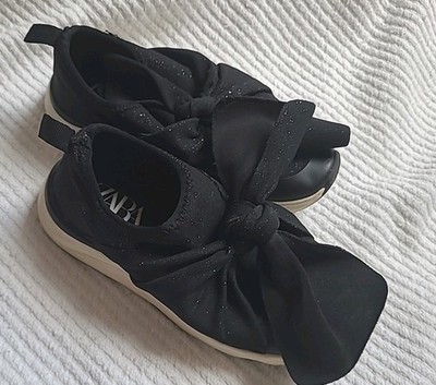 Zara Kids Schuhe mit Glitzereffekt und Schleife Gr. 33