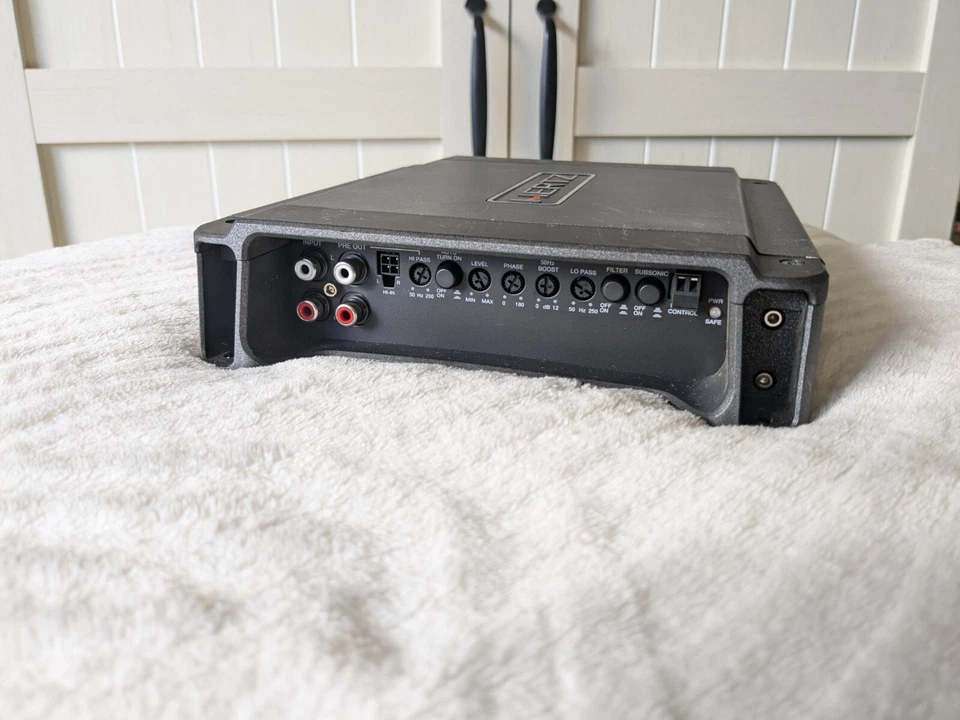 HERTZ HCP 1D Mono D-Class Power Amplifier With Crossover Amp | 1400 W Max Power  - Image 4 of 4