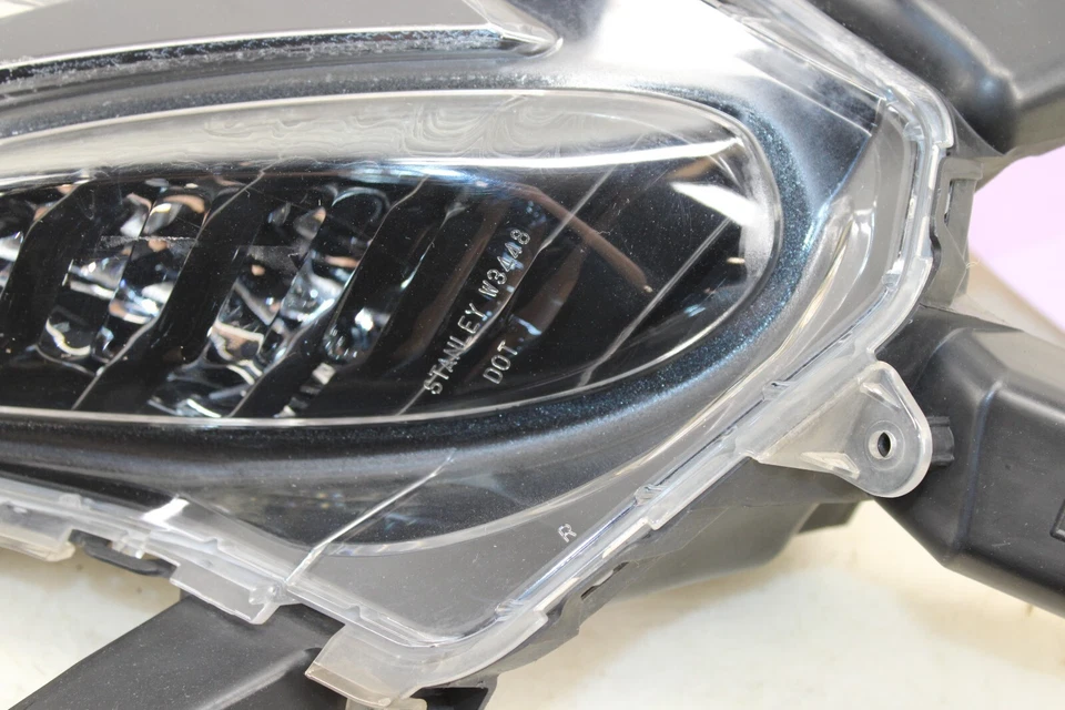 2016-2023 Mazda MX-5 Miata Rear Right Backup Lamp Light OEM JR3 - Image 2 of 4