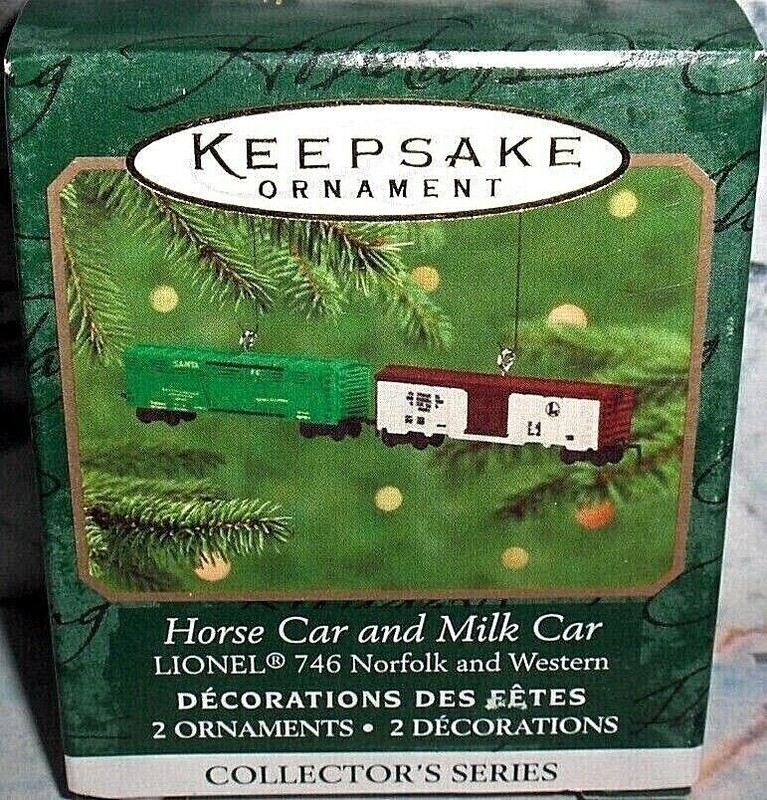 Hallmark Keepsake Ornament 2000 Miniature Horse Car & Milk Car Lionel 