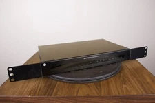 Pakedge RK-1 Router – Used, Functional, Factory Settings