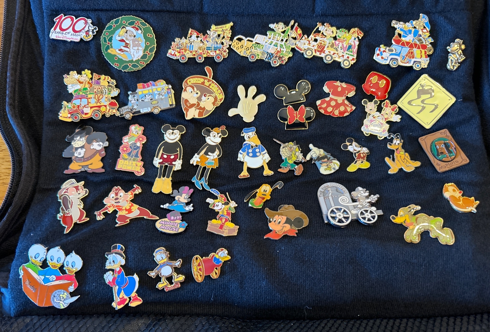 Disney Pins Lot of 39 Pins In Excellent Condition eBay