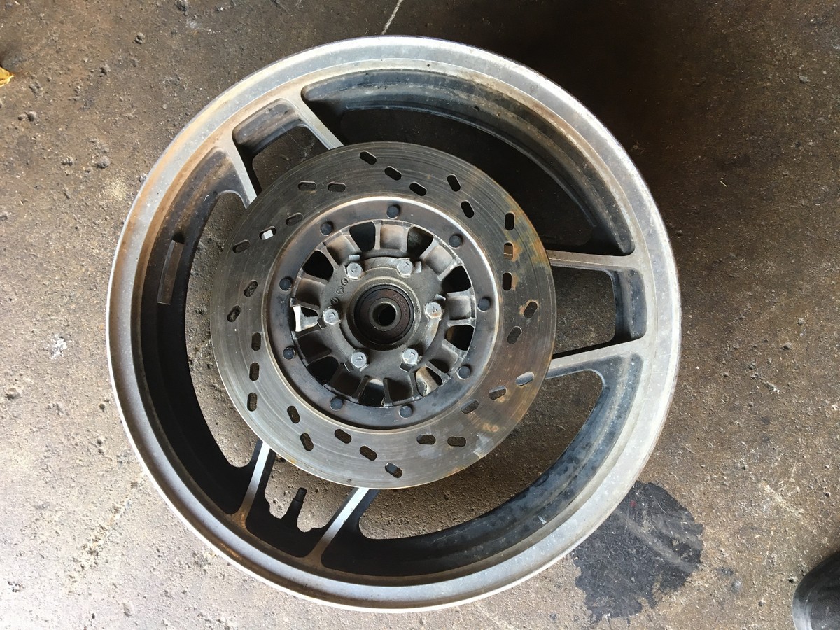 1983 Suzuki GS750 1985 GS700 Rear Rim Wheel 17x2.5