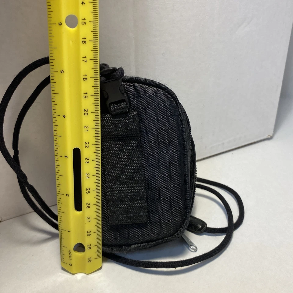 Samsonite Small Camera Bag 4.5 inch Case With Shoulder Neck Cord & Belt Loop - Image 3 of 4