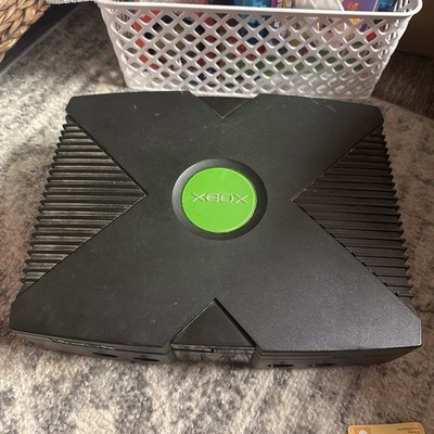 Original Xbox Console .Includes Controller ,Charger, Cables. TESTED!