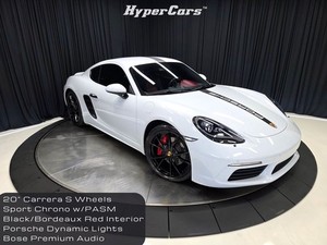 2017 Porsche 718 Cayman Base