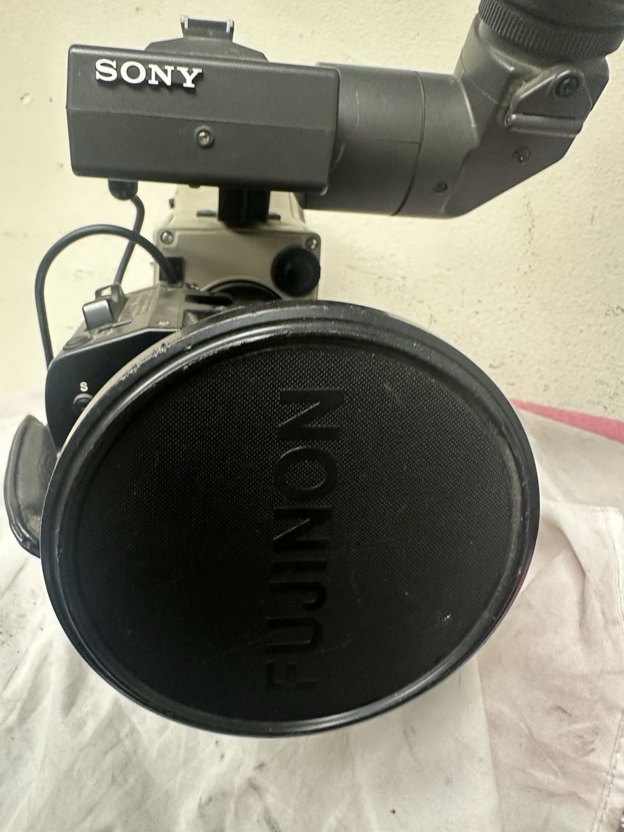 Sony DXC-3000A 3CCD Color Video Camera w/ Fujion VCL-1012BY