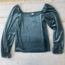 Gap Velvet Puff Sleeve Top NWT size Medium Tropic Green Long Sleeve Square Neck