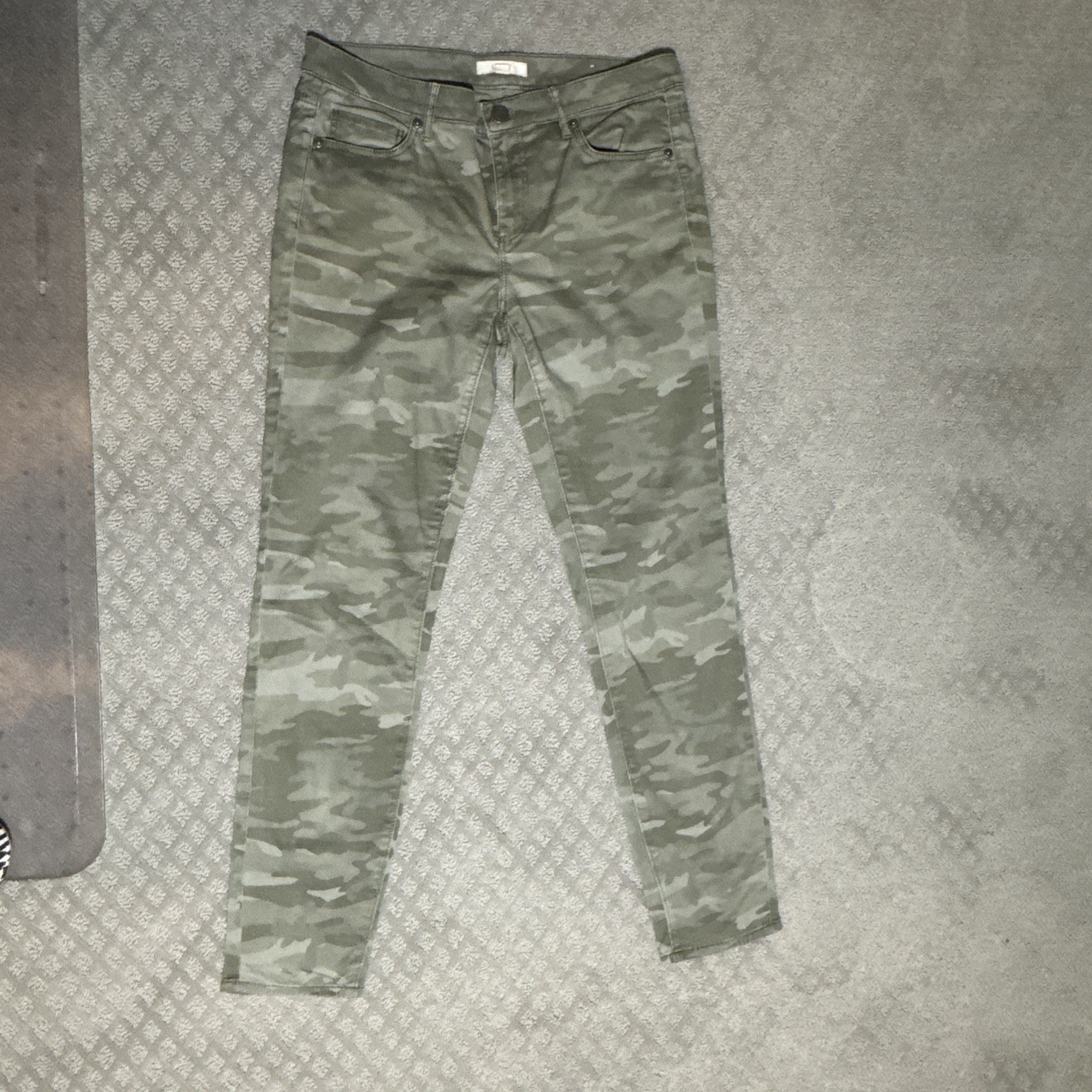 Loft Stretch Jeans Green Camo Size 4 women’s skinny